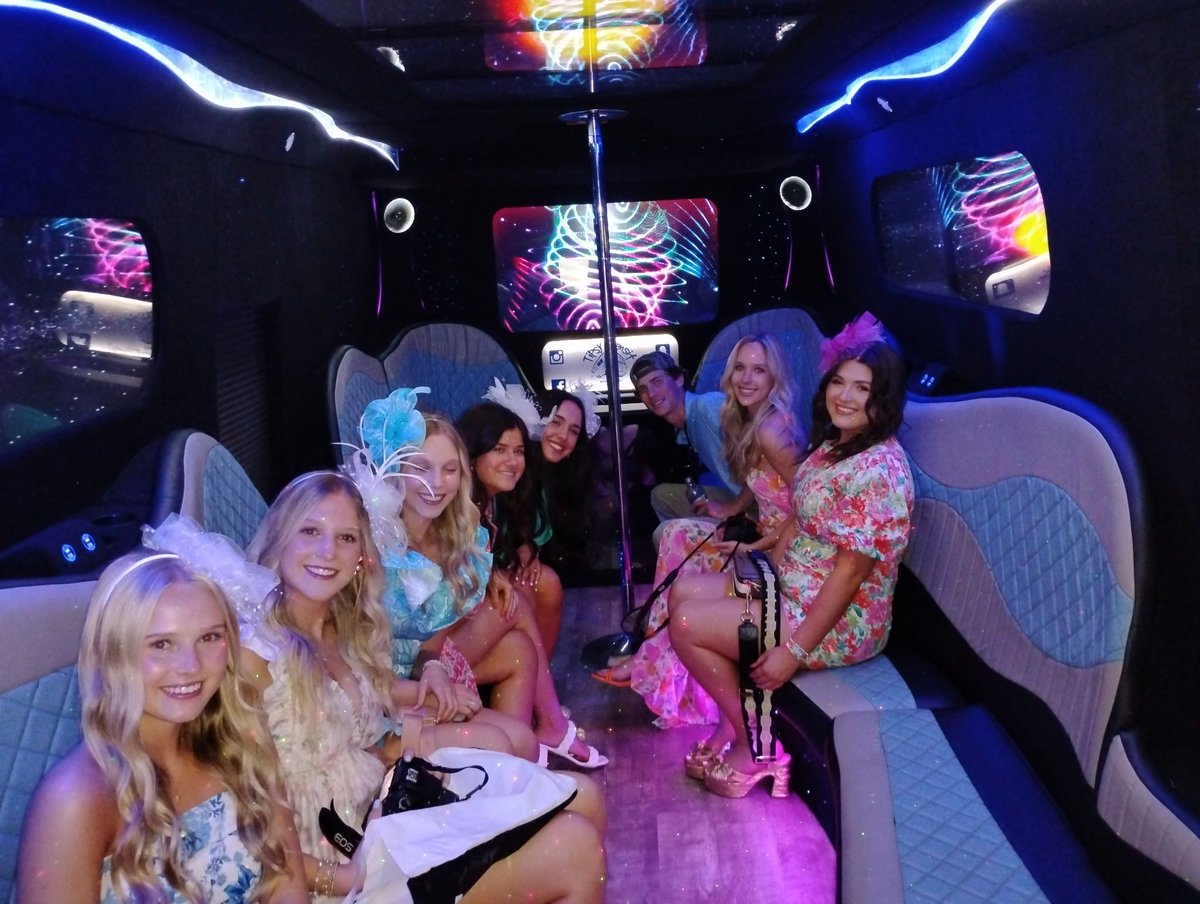 From first stop to final drop, this group brought pure energy—and Tipsy Transit matched every beat. 🎶 Book your party bus at tipsytransit.com
#PartyVibesOnly #TipsyTransit #UnmatchedEnergy #RideInStyle