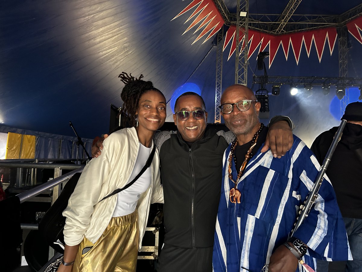 Simon Phillips (@soulfulsession) on Twitter photo Thank you <a href="/lovesupremefest/">Love Supreme</a> ANOTHER one for the BOOKS!! SO many lifetime memories.
Lovely to meet you <a href="/LakeciaB/">Lakecia Benjamin</a> Noble Rise My Track of the week. Thank you <a href="/lovesupremefest/">Love Supreme</a> ANOTHER one for the BOOKS!! SO many lifetime memories.
Lovely to meet you <a href="/LakeciaB/">Lakecia Benjamin</a> Noble Rise My Track of the week.
