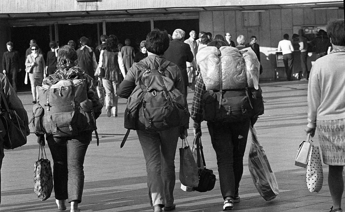 Hungarian students conscripted for national service head off to camp.