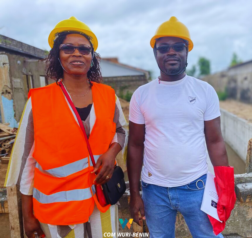wuri_benin's tweet photo. *L’UGP WURI BENIN au cœur des enjeux de la santé et sécurité au travail en Afrique de l’Ouest*

👉 Découvrez l’intégralité de l’article en cliquant sur le lien suivant :https://t.co/ftDhTfucPe https://t.co/mzV4M6Mil5