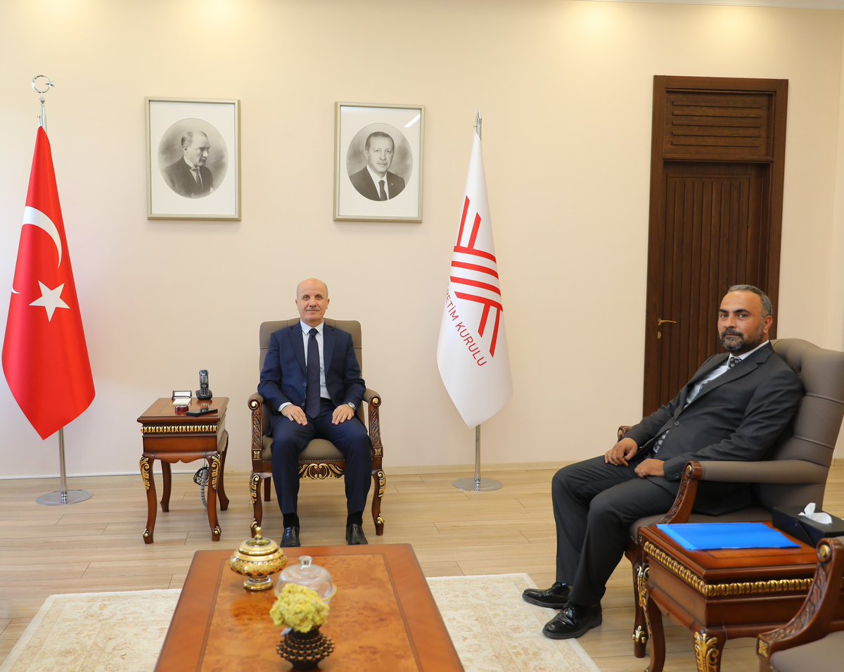 Bartın Üniversitesi (BARÜ) Rektörü Prof. Dr. Ahmet Akkaya, Yükseköğretim Kurulu (YÖK)  Başkanı Prof. Dr. Erol Özvar'ı makamında ziyaret etti.

<a href="/YuksekogretimK/">Yükseköğretim Kurulu (YÖK)</a> <a href="/erolozvar/">Erol Özvar</a> <a href="/profdraakkaya/">Prof. Dr. Ahmet AKKAYA</a> 

🔗 bartin.edu.tr/haberler/rekto…