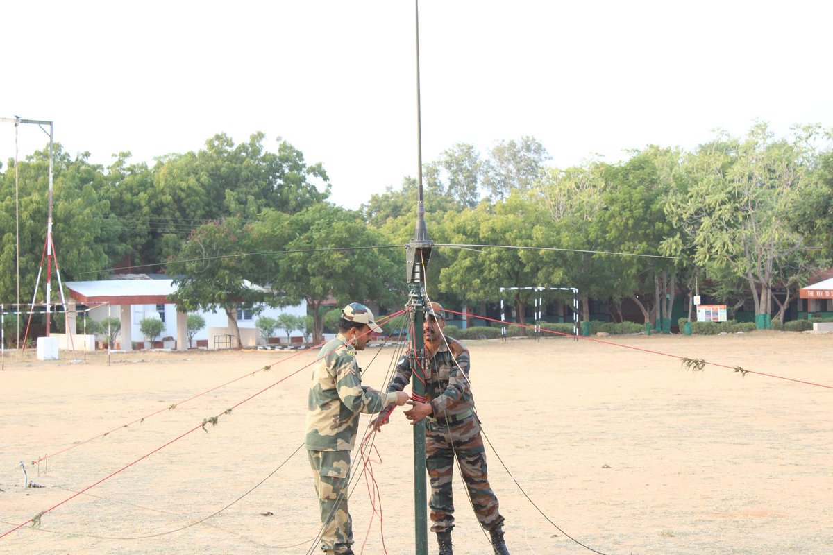 Konark Corps INDIAN ARMY (@konarkcorps) on Twitter photo 'Two Forces, One Resolve'
#GoldenKatarDivision conducted 72 hours continuous training for #BSFArtillery at Dhrangadhra, #Gujarat. The exercise achieved jointness with refinement of drills & sharing of best practices for #OperationalSynergy.
<a href="/IaSouthern/">Southern Command INDIAN ARMY</a>
<a href="/adgpi/">ADG PI - INDIAN ARMY</a>
<a href="/BSF_India/">BSF</a> 'Two Forces, One Resolve'
#GoldenKatarDivision conducted 72 hours continuous training for #BSFArtillery at Dhrangadhra, #Gujarat. The exercise achieved jointness with refinement of drills & sharing of best practices for #OperationalSynergy.
<a href="/IaSouthern/">Southern Command INDIAN ARMY</a>
<a href="/adgpi/">ADG PI - INDIAN ARMY</a>
<a href="/BSF_India/">BSF</a>