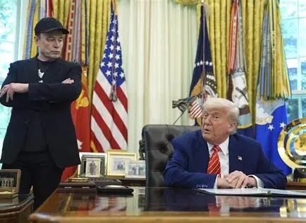 Abda Wone (@woneabda) on Twitter photo <a href="/elonmusk/">Elon Musk</a>, it’s time to lead with humility.
You owe an apology to both President <a href="/Trump/">The Trump Organization</a> and President <a href="/CyrilRamaphosa/">Cyril Ramaphosa 🇿🇦</a>.
Respect isn’t weakness—it’s strength.
The world needs bridge-builders, not silence.
#Leadership #Respect #SouthAfrica #USA <a href="/elonmusk/">Elon Musk</a>, it’s time to lead with humility.
You owe an apology to both President <a href="/Trump/">The Trump Organization</a> and President <a href="/CyrilRamaphosa/">Cyril Ramaphosa 🇿🇦</a>.
Respect isn’t weakness—it’s strength.
The world needs bridge-builders, not silence.
#Leadership #Respect #SouthAfrica #USA
