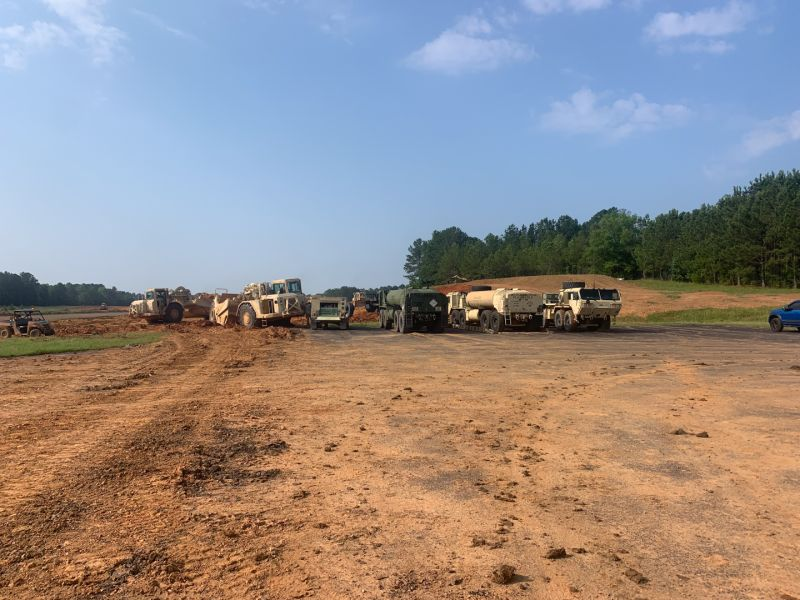 Banks_Constr_Co's tweet photo. Superintendent Doug Brill, during annual training, shared photos of the U.S. Army extending McCormick Airport in SC. Clemson University was also on-site testing military vehicle automation and thermal drone tech.
#ArmyNationalGuard #Earthwork #Innovation https://t.co/Cw1hBhfpjt