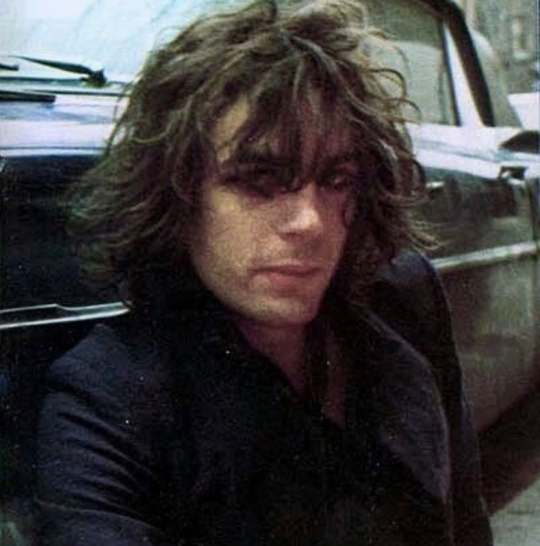 Lindo día para recordar a Syd Barrett a 19 años de su partida.