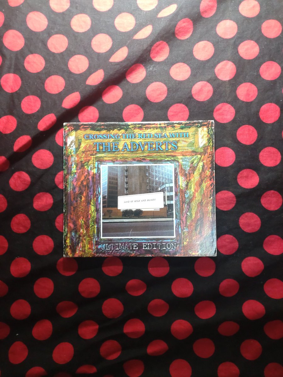 cIbEsZpennrq9Ue's tweet image. 今夜の1枚💿😀🎶
皆様、今日も暑い中、お疲れ様でした❗🙇‍♂️😅✌️
明日も猛暑でめちゃめちゃ暑い☀️そうです！🥵😰水分塩分補給忘れずに❕😅👍
今夜は久しぶりのアドヴァーツ！！

#THEADVERTS
#CROSSINGTHEREDSEAWITH
#ULTIMATEEDITION