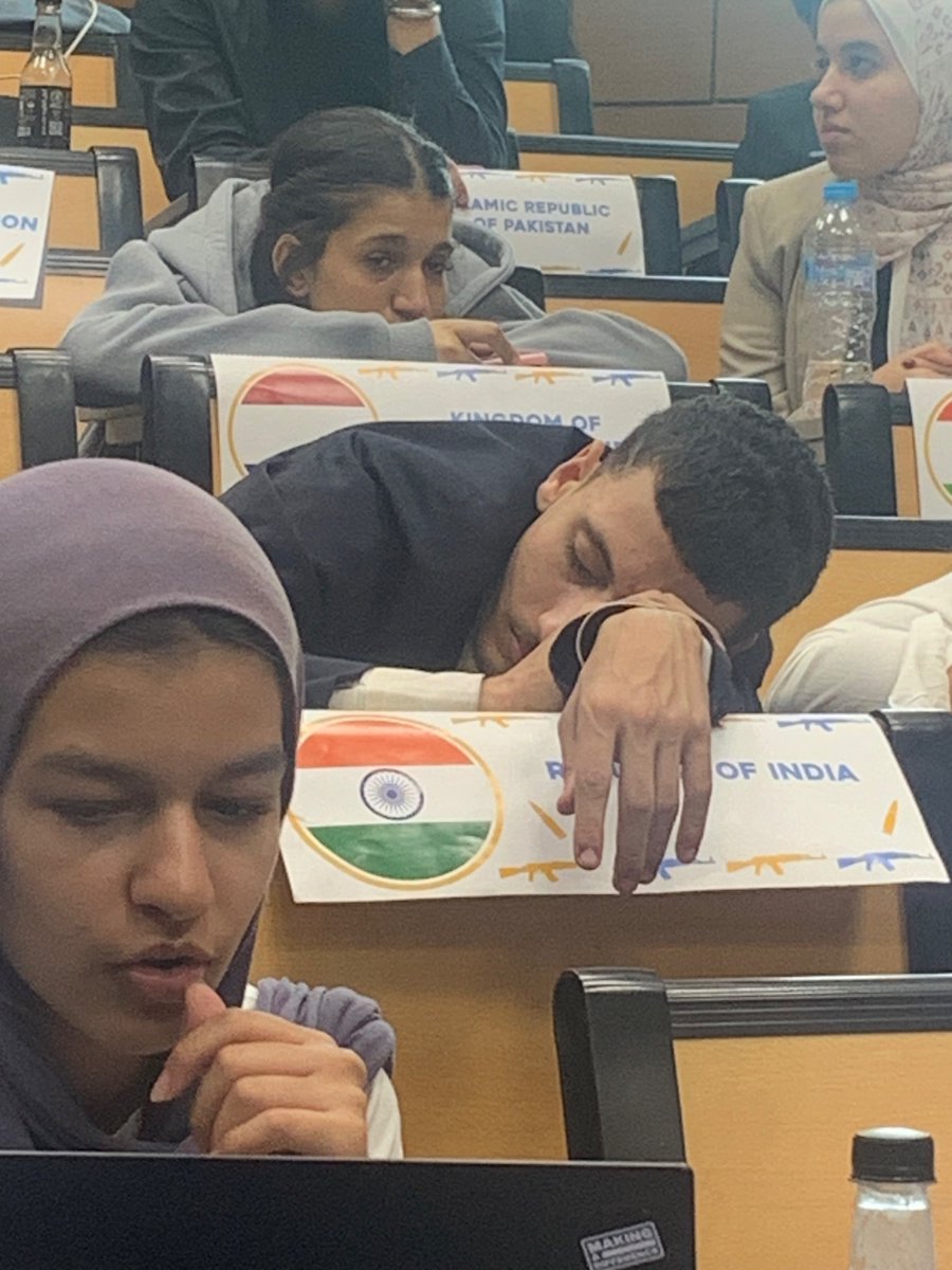 Seems like someone is taking a nap 😴😴😴

<a href="/nimunpress/">NIMUN PRESS</a> #DISEC KO