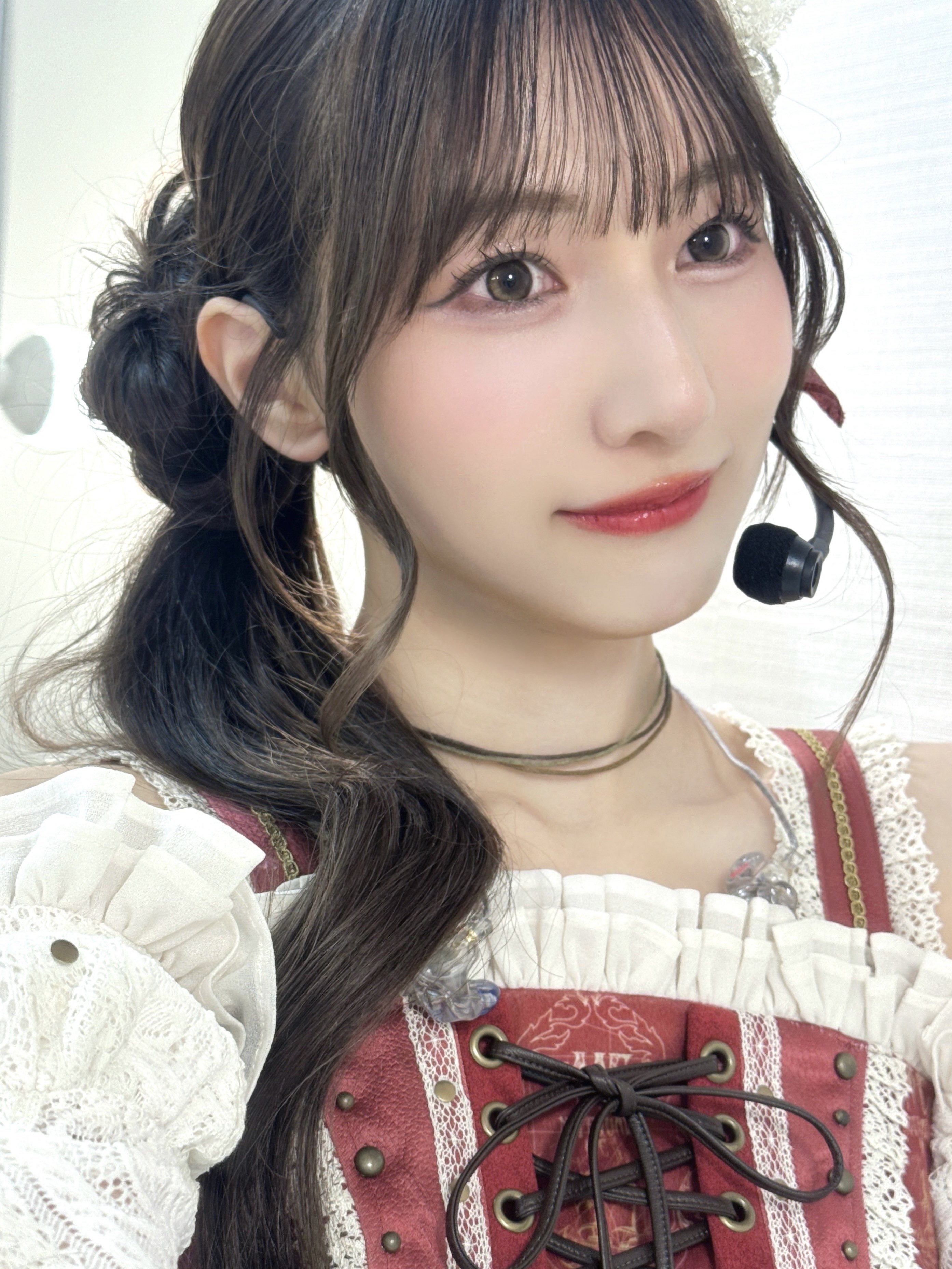 在庫処分セール 蟹沢 萌子 on X:  アイドル