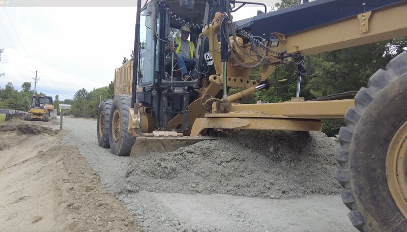 Banks_Constr_Co's tweet photo. From Operator to Superintendent, Adam Casselman’s leadership and dedication made a lasting impact on our Grading Division. Congrats on 15 years, Adam!
#Anniversary #YearsOfService #OurTeamIsOurCompany https://t.co/joJDfNuiq4