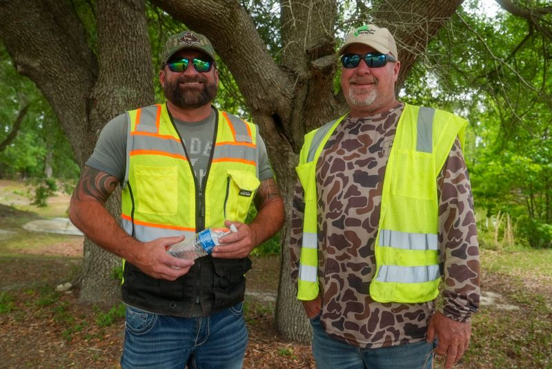 Banks_Constr_Co's tweet photo. From Operator to Superintendent, Adam Casselman’s leadership and dedication made a lasting impact on our Grading Division. Congrats on 15 years, Adam!
#Anniversary #YearsOfService #OurTeamIsOurCompany https://t.co/joJDfNuiq4