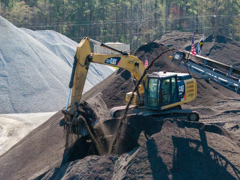 Banks_Constr_Co's tweet photo. Turning old roads into new construction materials. Crushing it at the Summerville Plant Facility!  
#Recycling #OldToNew #Crushing #RAP #Asphalt #AsphaltLife #Summerville #ConstructionMaterials #HeavyEquipment #Excavator #Loader #CrushingDays #BanksConstructionCompany https://t.co/UcfPgDdgtH