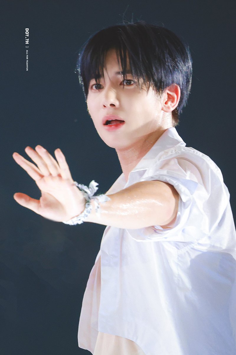 dotdot_th's tweet image. 250706
#TAEHYUN #ํํ #ใใใงใณ
#TXT_TAEHYUN #TXT_ํํ
#TXT #ํฌ๋ฐํฌ #ํฌ๋ชจ๋ก์ฐ๋ฐ์ดํฌ๊ฒ๋
#TOMORROW_X_TOGETHER