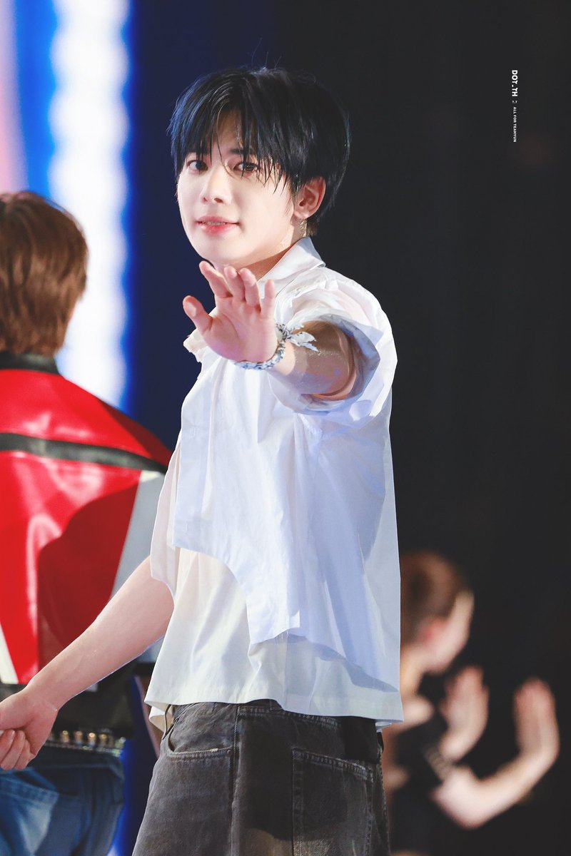 dotdot_th's tweet image. 250706
#TAEHYUN #ํํ #ใใใงใณ
#TXT_TAEHYUN #TXT_ํํ
#TXT #ํฌ๋ฐํฌ #ํฌ๋ชจ๋ก์ฐ๋ฐ์ดํฌ๊ฒ๋
#TOMORROW_X_TOGETHER