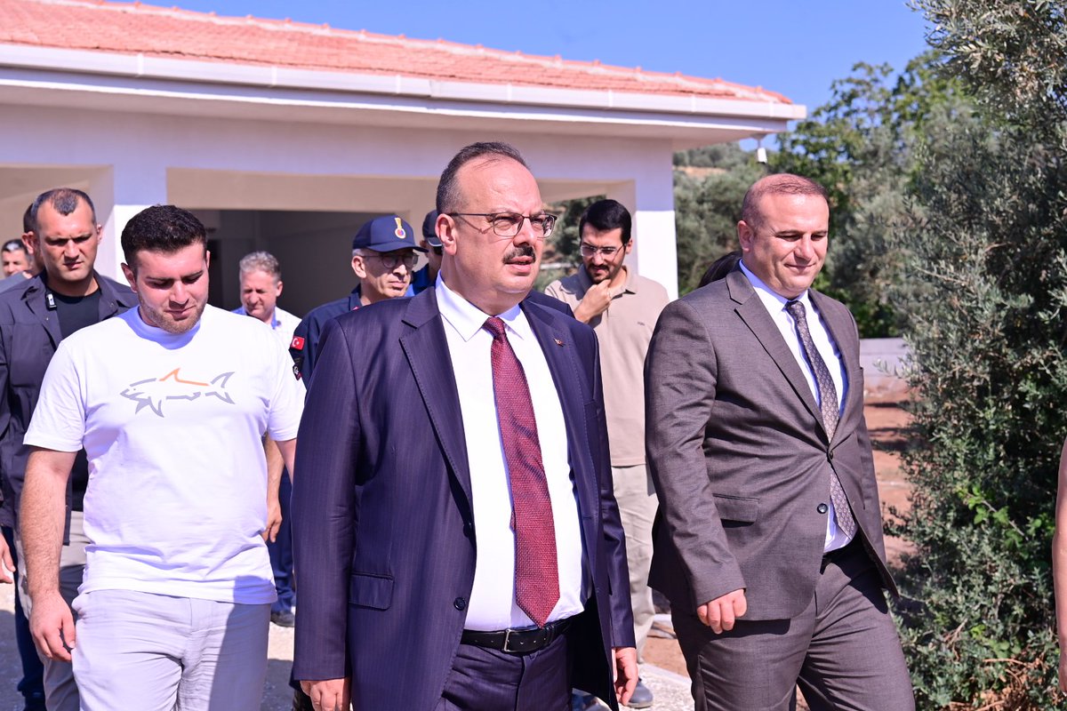 T.C. Aydın Valiliği (@aydinvaliligi) on Twitter photo Vali <a href="/YakupCanbolat/">Yakup CANBOLAT</a>,
📍#Köşk ilçesinde yapımı devam eden;
♿ Engelsiz Yaşam Merkezi'nin devam eden çalışmalarını yerinde inceledi. Vali <a href="/YakupCanbolat/">Yakup CANBOLAT</a>,
📍#Köşk ilçesinde yapımı devam eden;
♿ Engelsiz Yaşam Merkezi'nin devam eden çalışmalarını yerinde inceledi.