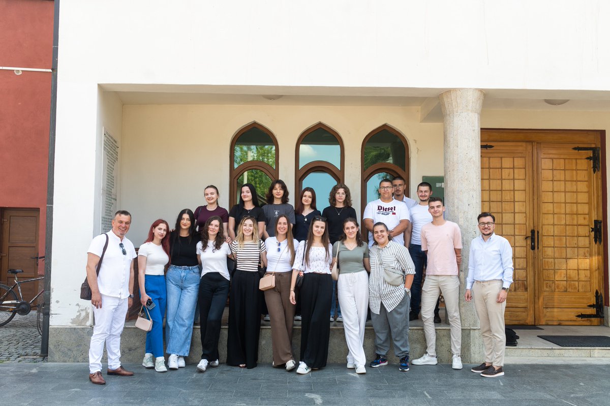 UNFPA BiH (@unfpabih) on Twitter photo 🌍 Žepče and Doboj – cities of dialogue and understanding.
Young people from different backgrounds joined panels with faith leaders to promote trust and empathy.
💬 "Peace means courage to listen."
#MovingUsCloser #FutureisYOUth
<a href="/UNPeacebuilding/">United Nations Peacebuilding</a> <a href="/italyinbih/">Italy in Bosnia and Herzegovina</a> 🌍 Žepče and Doboj – cities of dialogue and understanding.
Young people from different backgrounds joined panels with faith leaders to promote trust and empathy.
💬 "Peace means courage to listen."
#MovingUsCloser #FutureisYOUth
<a href="/UNPeacebuilding/">United Nations Peacebuilding</a> <a href="/italyinbih/">Italy in Bosnia and Herzegovina</a>