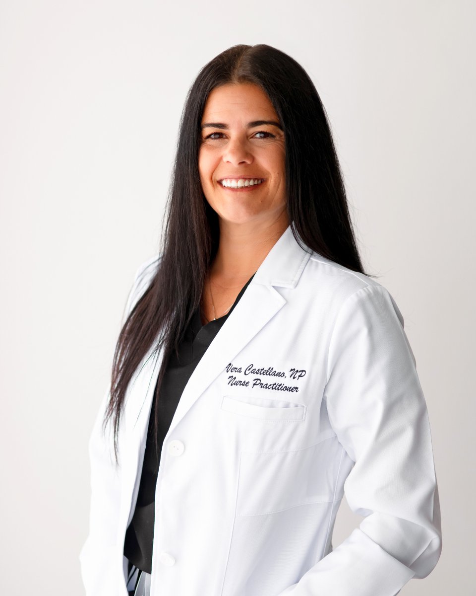 Meet Vera Castellano, lecturer of #nursing! 🩺

"Early in my career, I encountered a challenging patient care situation that didn’t go as expected. Initially, it felt like a failure, but it taught me to critically reflect on my decision-making and approach to patient care."

Meet