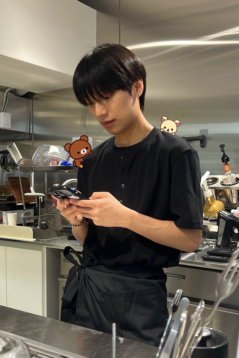 카페알바생 앙나잘생김💕💕💕💕💕