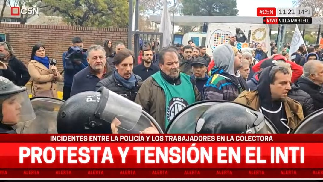 🚨 LA POLICÍA REPRIME A LOS TRABAJADORES DEL INTI