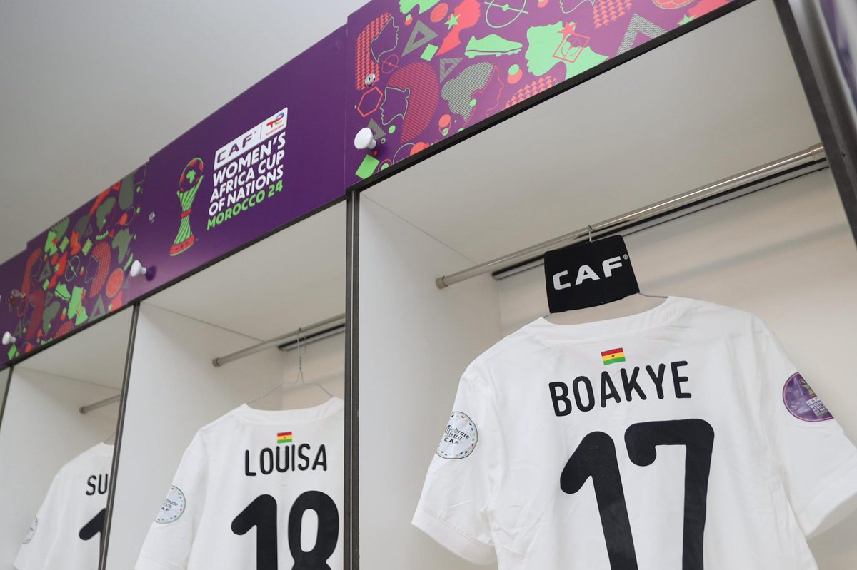 GhanaWNT's tweet image. For the badge, 🇬🇭 let’s do this, Queens!👸🏾

#𝑩𝒍𝒂𝒄𝒌𝑸𝒖𝒆𝒆𝒏𝒔🇬🇭 
#𝑶𝒖𝒓𝑮𝒂𝒎𝒆𝑶𝒖𝒓𝑻𝒊𝒎𝒆 ⚽️💪🏾
#TotalEnergies𝑾𝑨𝑭𝑪𝑶𝑵2024