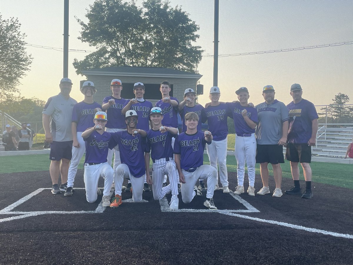 Great team effort! 5-0 this weekend to win the Patriotic Pitch Championship ⁦<a href="/JHSbaseball2014/">Jackson Baseball</a>⁩