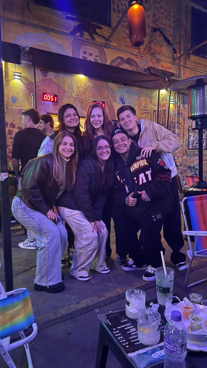 Jogaria mais 10 anos de COD do lado de vcs 🥰💅🏻