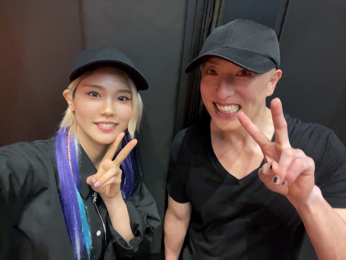xX_0Kouki0_Xx's tweet image. そしてオフな本日は劇団新感線の紅鬼物語観劇して参りました!
私が役者になるきっかけになった劇団さん。
前から見に行ってたけど、メタルさんと出会って更にこの舞台に出たい!メタルさんと共演したい!そんな風に毎回思ってます✨
いつの日か共演できるように!