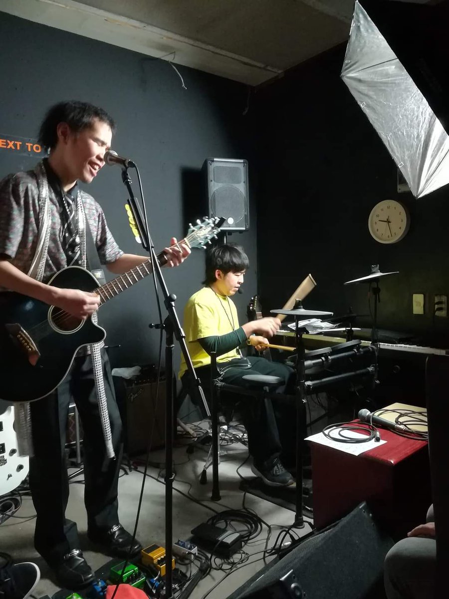 ライブ告知

7月27日(日)昼　太子橋今市next to you

詳細は後日

大阪府守口市金下町１丁目８―４
太子橋今市駅から徒歩３分