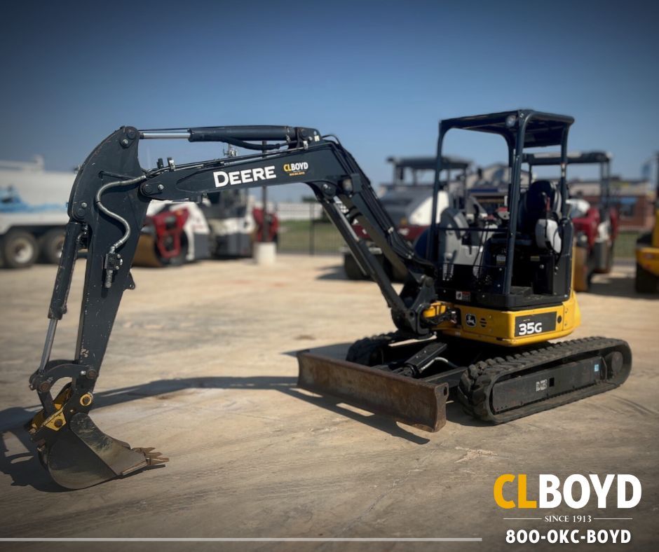 2020 John Deere 35G Compact Excavator – Compact in size, big on performance. This 35G is ready to work. 

💲 Price: $35,000
🕒 Hours: 1,624

Now Available – Learn More: bit.ly/4lzjtVo 
#MachineMonday #UsedEquipment #JohnDeere #CompactExcavator