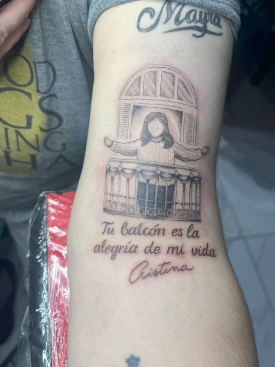 Qué bueno que los boludos se marquen a sí mismos, así es más fácil detectarlos.

⚠️ Es que un boludo es más peligroso que un hijo de puta: del hijo de puta, sabés con que te puede salir. Del boludo, no.