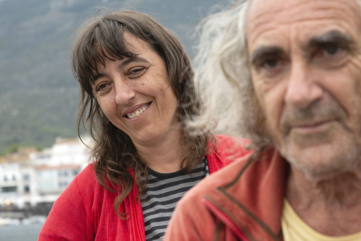 .<a href="/HelenaMoAlegret/">Helena Morén Alegret</a> recorda la figura de Memi March, agitadora cultural, cofundadora de l'@HeliogabalBcn, productora a Matriu Matràs i companya de Pau Riba durant dècades. March va morir aquest dissabte a causa d'un ictus, 3 anys després que s'anés Riba. 
enderrock.cat/noticia/29866/…