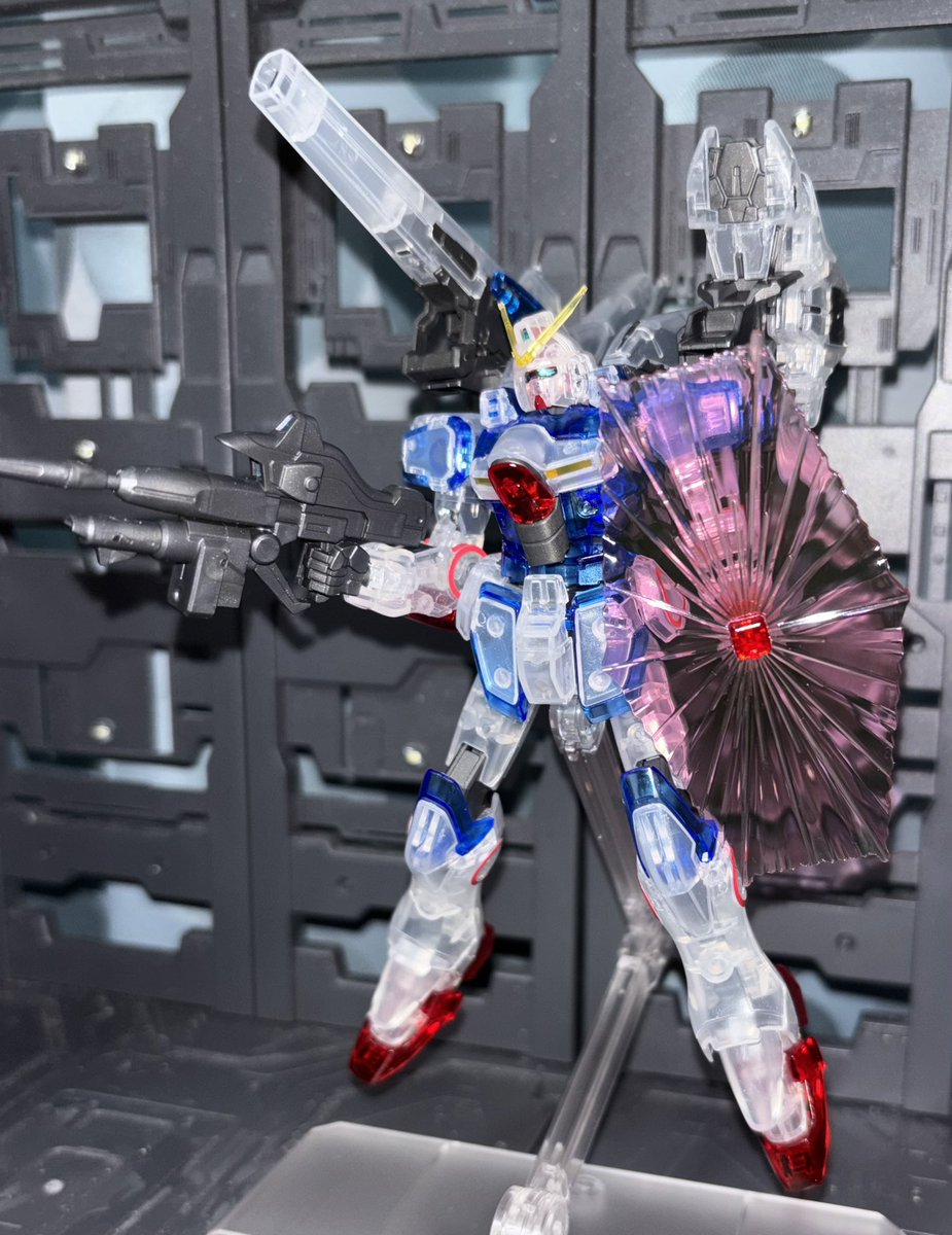 Hideyan021981's tweet image. Vガンダムの進化の軌跡‼️
セカンドV完成❣️👏
光の翼໒꒱ 𓏸*˚
#ガンプラ #めこ丸隊 #みりプラ
#ガンプラ好きとつながりたい
#機動戦士Vガンダム #セカンドV