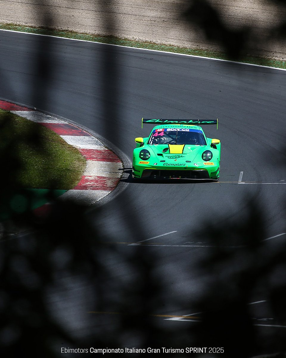 Questo fine settimana scatta il secondo appuntamento di stagione del #CampionatoItalianoGranTurismo SPRINT al Mugello

Leggi di più: ilgiornaledigitale.it/ebimotors-al-m… 

Fonte Il Giornale Digitale 
#PorscheCustomerRacing 
#Ebimotors 
#GTSprint 
#Porsche 
#CIGTS 
#CIGT