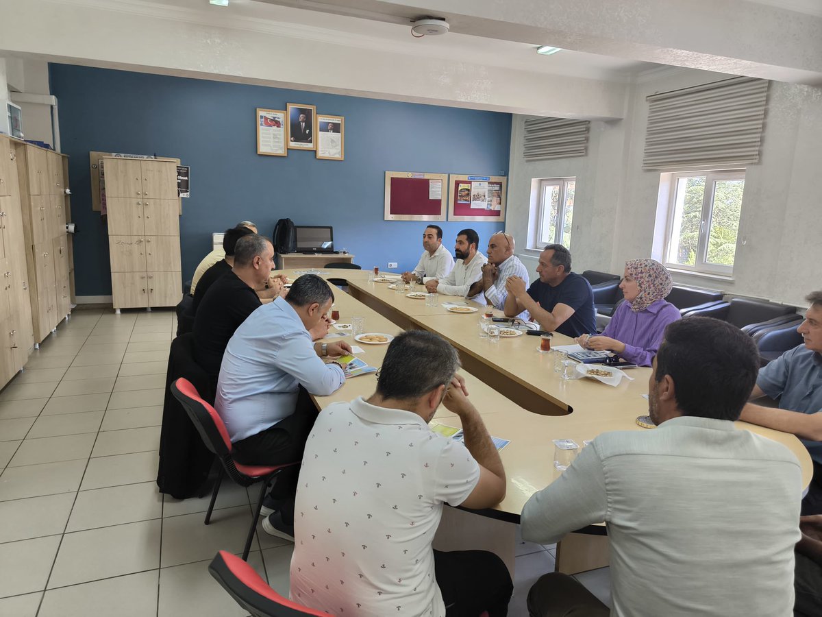 📍Bingöl MEİP | Bingöl MTAL Protokol Yürütme Kurulu Toplantısı

Bingöl TSO ile İstanbul Sanayi Odası iş birliğinde yürütülen Mesleki Eğitim İş Birliği Protokolü (MEİP) kapsamında ikinci PYK toplantımızı, Bingöl MTAL ev sahipliğinde gerçekleştirdik.

Bu kapsamda meslek