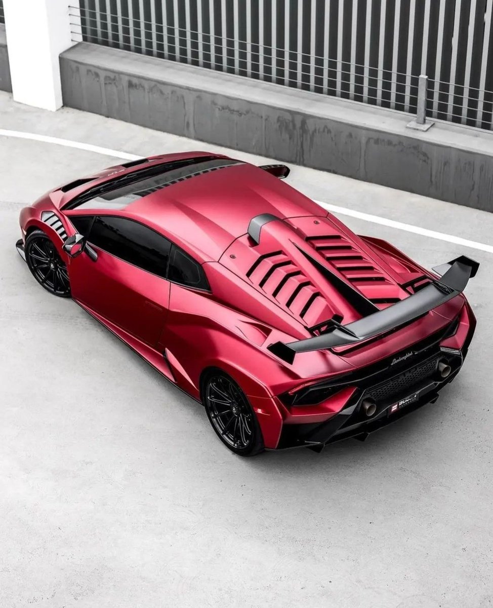 DailyLamboTM's tweet image. Twin Turbo Huracán STO