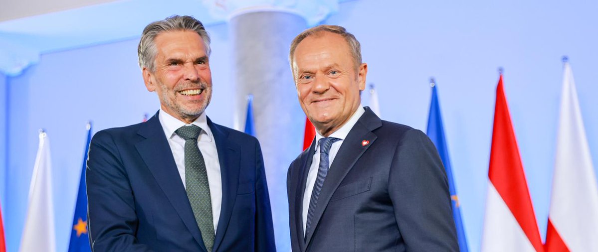 KPRM_CIR's tweet image. 📰KOMUNIKAT | Polska i Holandia wzmacniają współpracę w obliczu wyzwań, z którymi mierzy się dziś Europa — to główna konkluzja spotkania Premiera @donaldtusk i Premiera Holandii Dicka Schoofa @MinPres w Kancelarii Prezesa Rady Ministrów. Efektami rozmowy liderów są…
