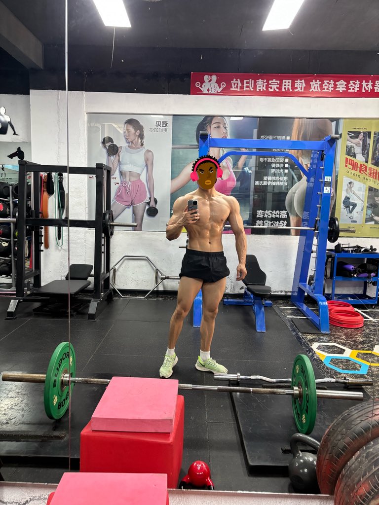 极品大牛至男神宝宝 tweet media