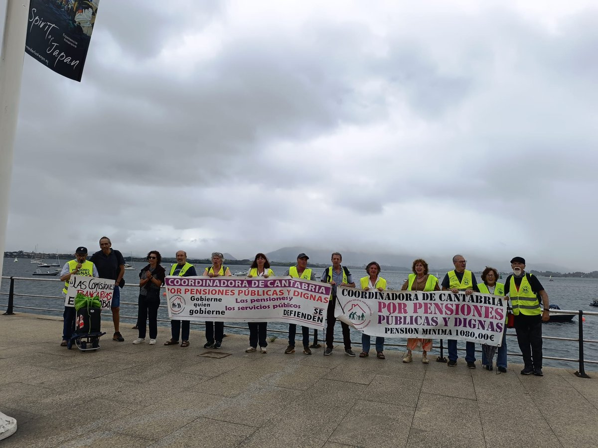 Hoy en Santander, junto a la bahía.
