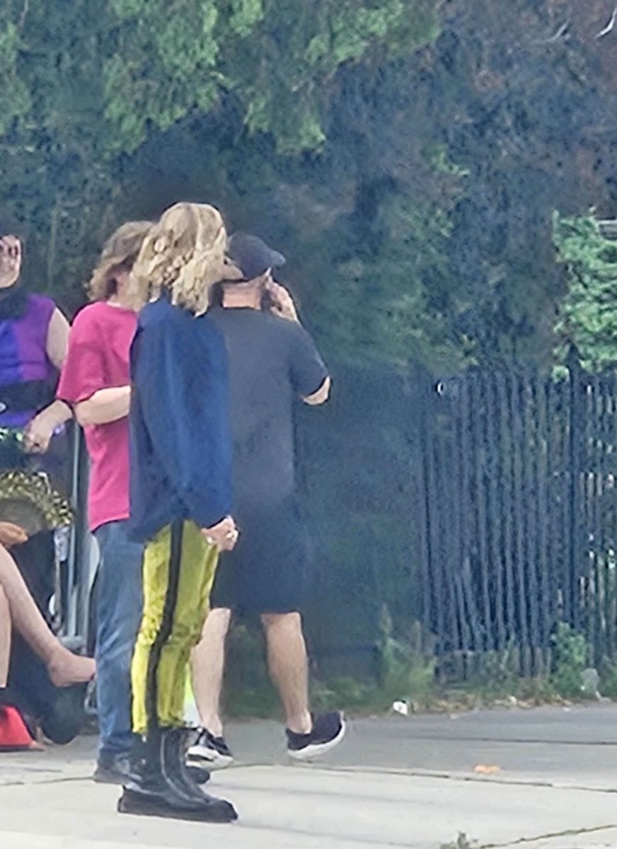 #iwtvspoilers #iwtv #InterviewWithTheVampire 

Sam Reid appears in a striking outfit, surrounded by extras, on the set of ‘Interview with the Vampire’ Season 3.