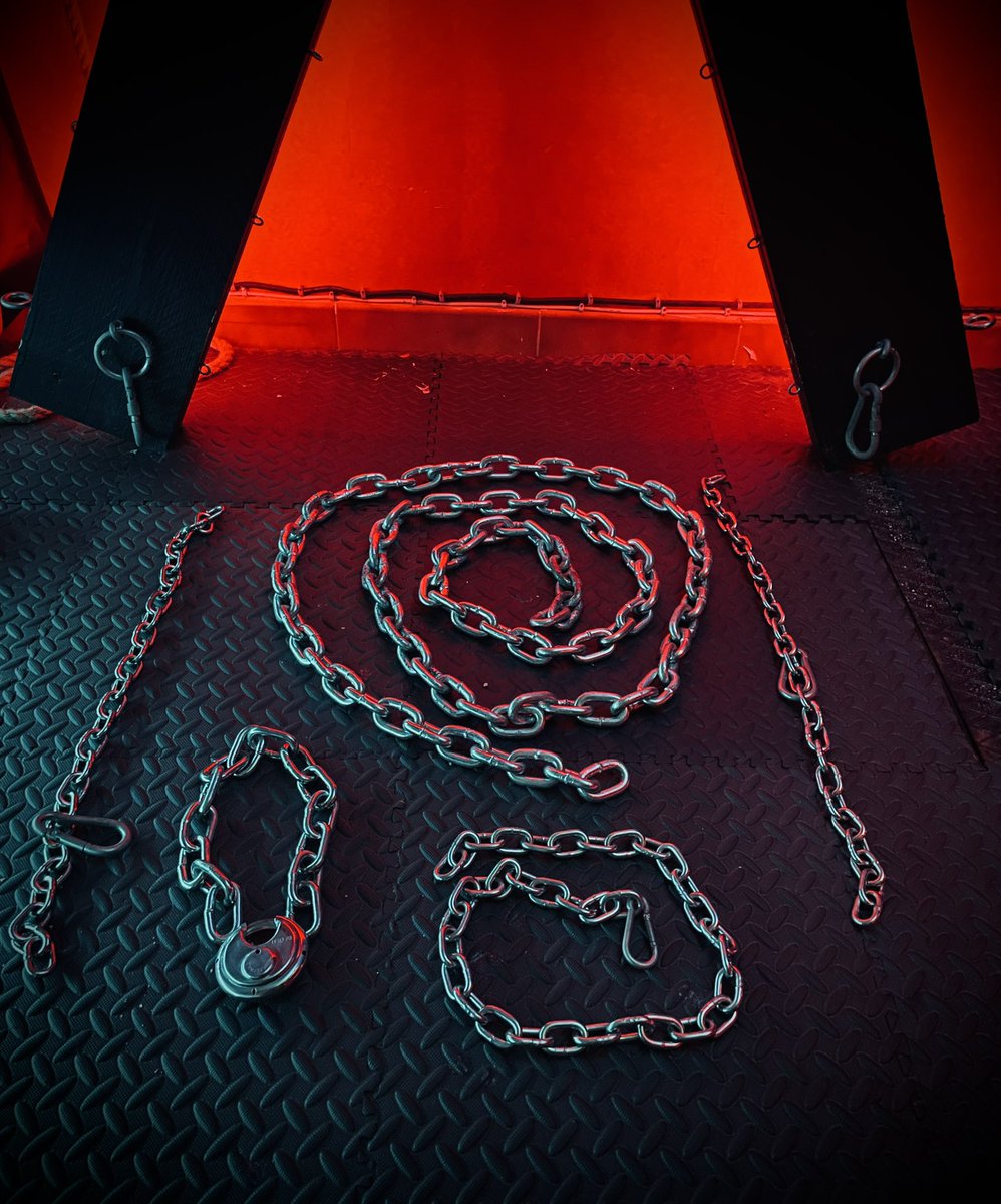Bastard's outfit for tomorrow night! @chain <a href="/bastard/">ofc</a> <a href="/nude/">Nude</a> <a href="/submissive/">lilly</a>