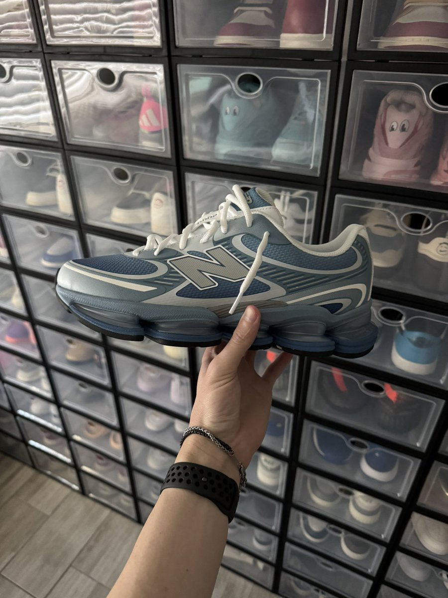 CadeMousel12's tweet photo. @RealSethFowler These might be my favorite pick up in the last few years. Wish I could have gotten the pink ones 😭 https://t.co/YCV6iBzgti