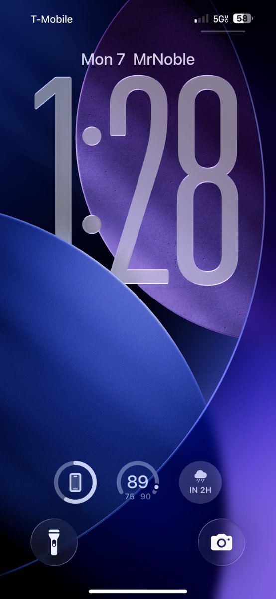 MrNobleTV's tweet image. 🚨 iOS 26 Beta 3 Just Dropped 3 NEW Default Wallpapers! 🎨📱
They’re Bold. They’re Frosted. They’re Pure Liquid Glass Vibes.💎✨

🔥 Which One’s Your Favorite?

1️⃣ Lavender Blue 💜💠 (Image 1)
2️⃣ Pink Frost 💗🌫️ (Image 2)
3️⃣ Deep Blue Nova 🔵🌀

#iOS26 #iOS26Beta3 #WallpaperDrop