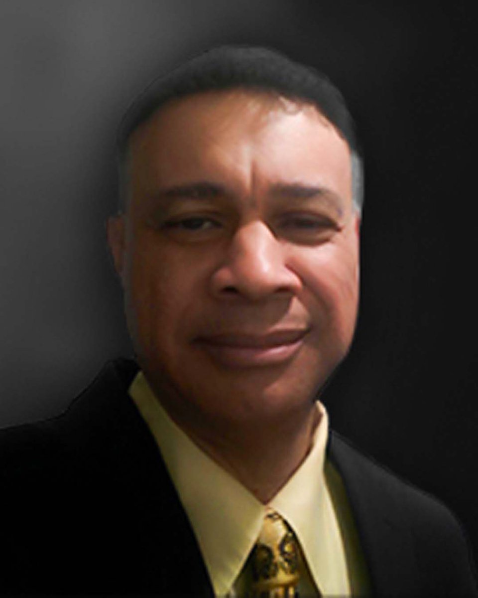 authorWilliamL's tweet photo. I’m a former teacher, principal, and software designer now traveling the world and writing thrillers and mysteries. 

Let’s build a global community that loves great stories.

#williamblyons #thedeadlylover #williamblyonsbooks #thrillerreadersunite #mustreadbooks2025 https://t.co/6a89hlZrX2
