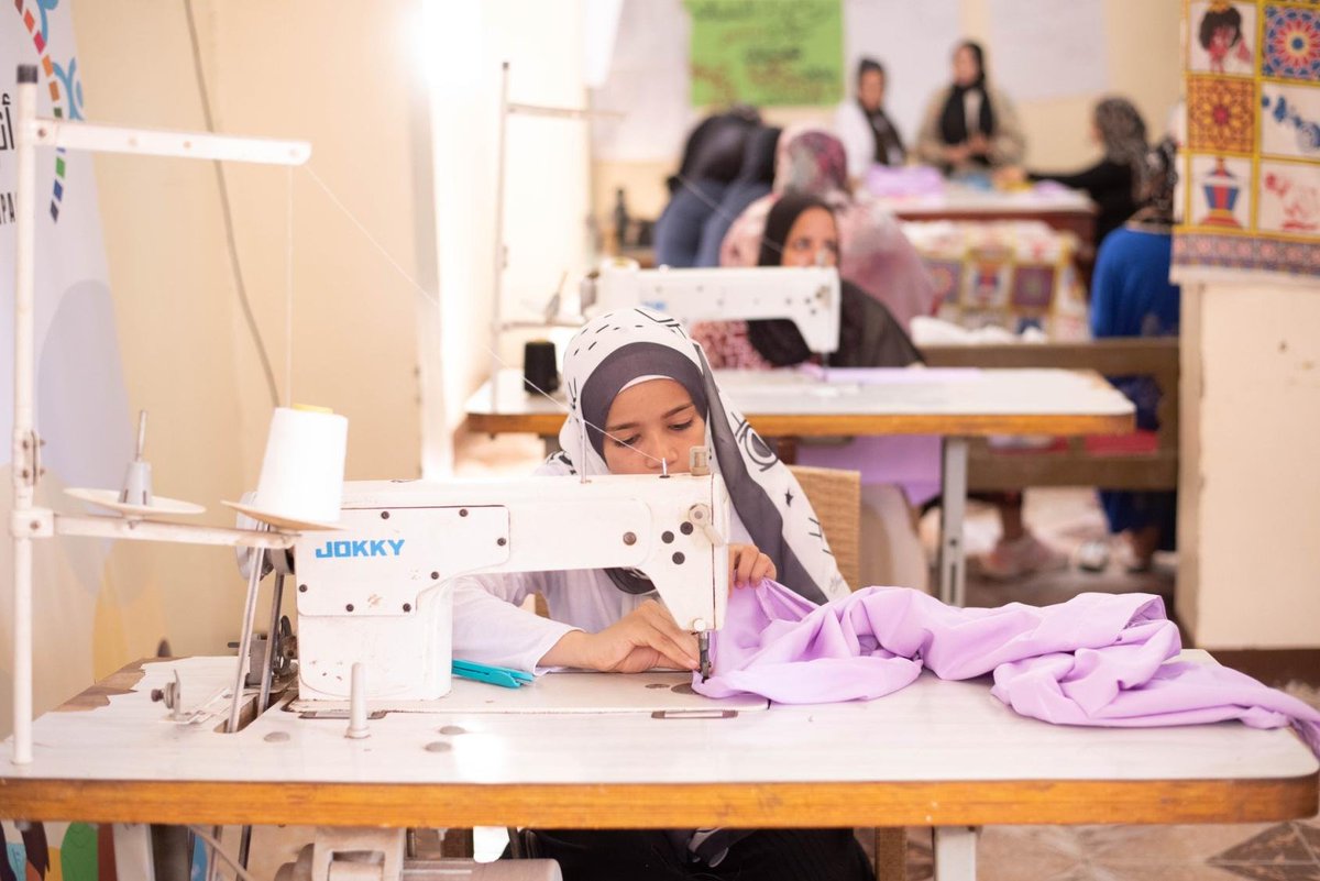 UN_SDG's tweet image. Did you know 22 African countries spent more on debt payments than healthcare in 2020?

Our Development Coordination Director for #Africa, @hillo_el, explores why this is happening and what&apos;s needed for a truly equitable future.

👉Read his latest blog: bit.ly/4nQcKbM