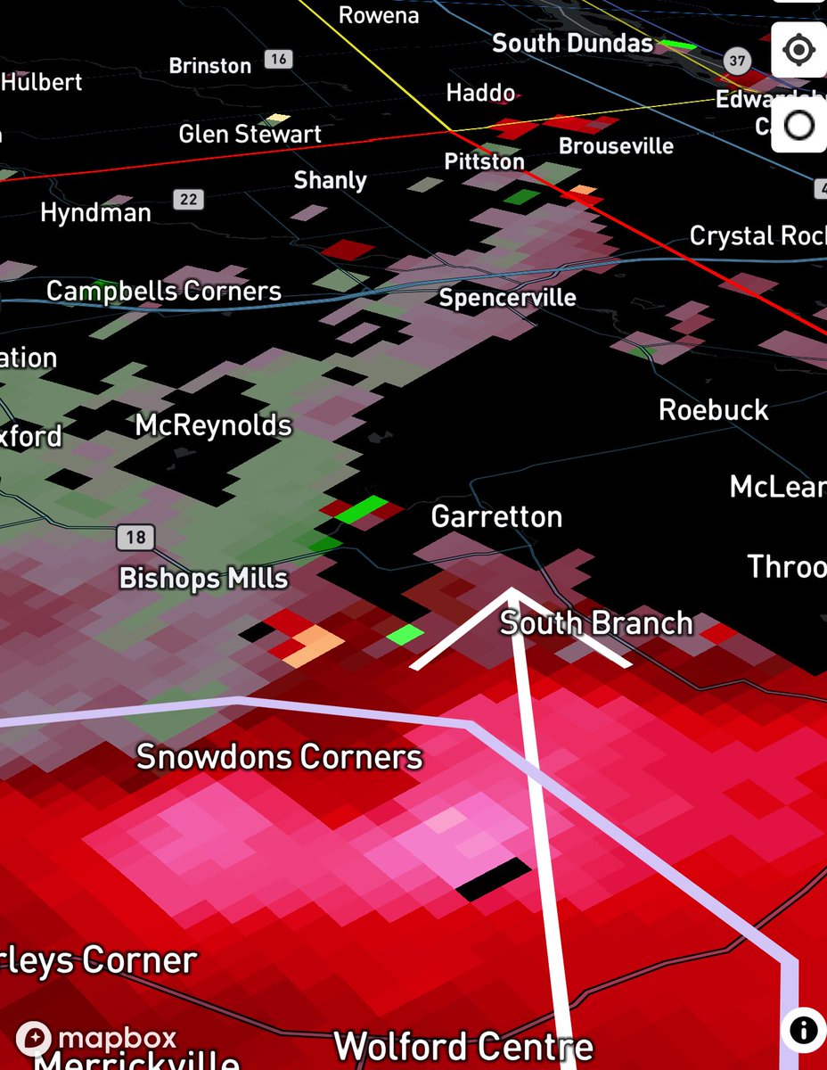 #ONStorm #ONwx Here’s a look at the projected path of the tornado warned storm southeast of Smiths Falls.

Strongest area is currently located near Snowdons Corners tracking towards Garretton, McReynolds, Roebuck, Spencerville and Campbells Corners.

If you are in any of these