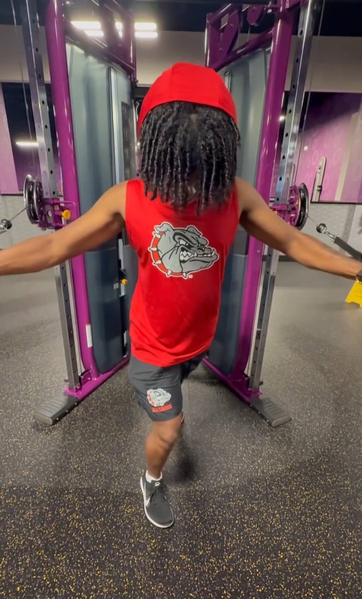 Dior Middleton tweet media