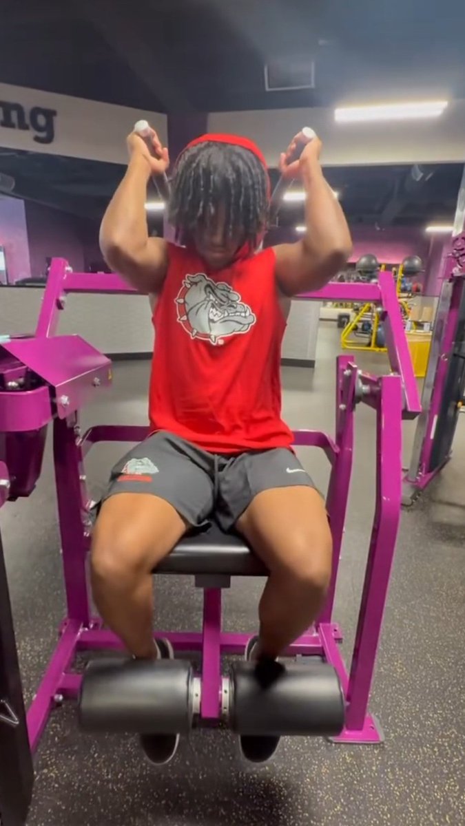 Dior Middleton tweet media