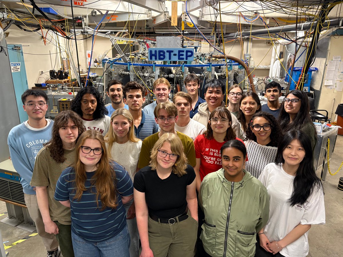 🌞 Summer's in full swing at the <a href="/CUSEAS/">Columbia Engineering</a> @apammsecu Fusion Research Center! Over 20 Columbia undergrads + 6 NSF REU students from across the U.S. are diving into summer research. Learn more: apam.columbia.edu/2025-apam-reu-… #STEM #REU #FusionResearch