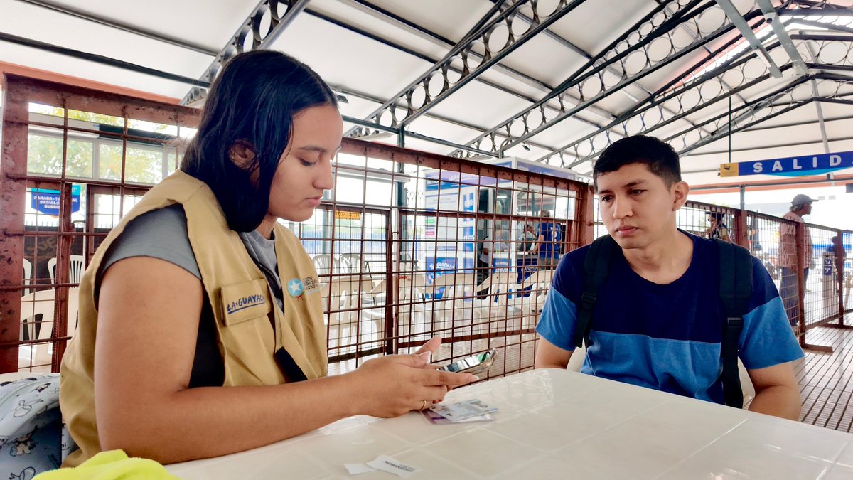 📣 ¡Atención usuarios del Suburbio!
Continuamos con el registro para el aporte social.
Aprovecha esta oportunidad y congela tu tarifa en $0.30 ✅

📍 Acude pronto a la Parada Terminal Batallón del Suburbio
No te quedes fuera y accede a todos los beneficios. 
¡Te esperamos! 💳🚍