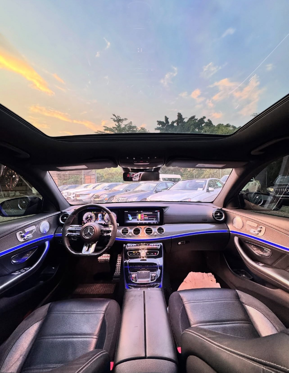 Grupo Ditram (@grupoditram) on Twitter photo Podría parecer una nave espacial…🚀 Pero es algo aún mejor 😏 se trata de un Mercedes AMG Clase E 43🏁
Diseño imponente, alma deportiva y potencia que te lleva a otra dimensión 🚀✨
ℹ️ Solicita información:
☎️ 982 263 030
✉️ info@ditram.es Podría parecer una nave espacial…🚀 Pero es algo aún mejor 😏 se trata de un Mercedes AMG Clase E 43🏁
Diseño imponente, alma deportiva y potencia que te lleva a otra dimensión 🚀✨
ℹ️ Solicita información:
☎️ 982 263 030
✉️ info@ditram.es