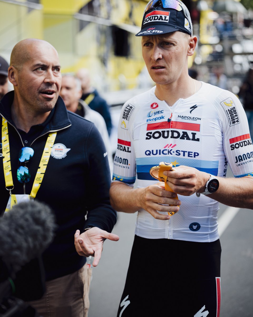 An honour to look after <a href="/MerlierTim/">Tim Merlier</a> today. 

What a win!